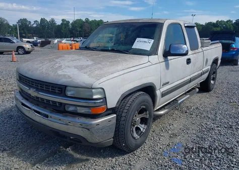 2000 Chevrolet Silverado 1500 Ls from USA, damaged, VIN 2GCEC19T4Y1381674